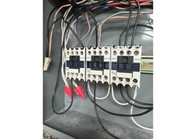Professional Electrical Contractor 1