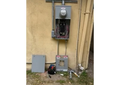 Professional Electrical Contractor 4